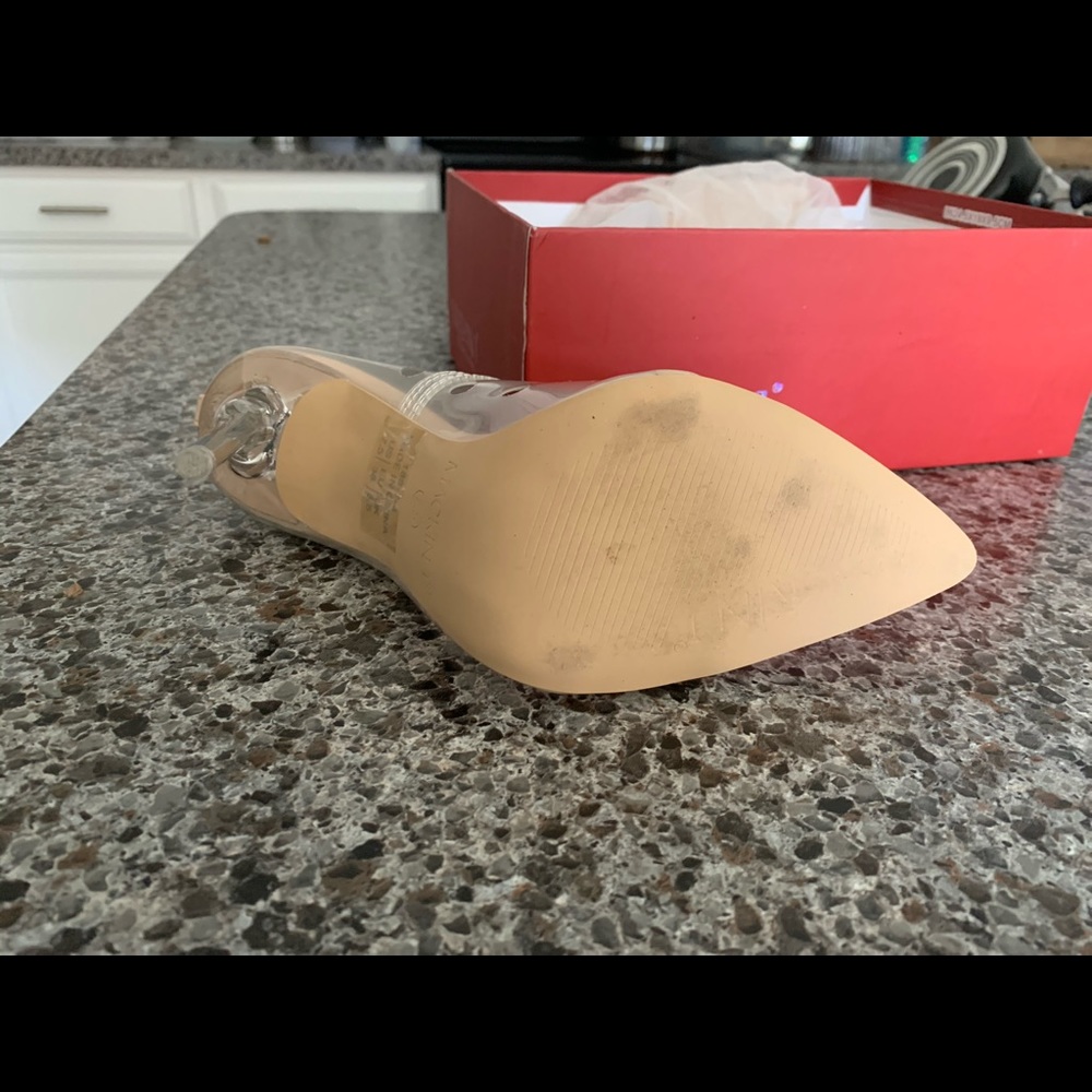 Heels - Picture 3 of 3